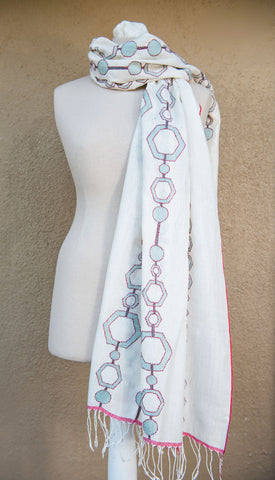 Fancy necklace links – hand-woven and hand-embroidered scarf